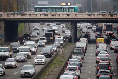 Image for France new car registrations down 0.26% in April, industry body