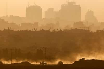 Image for Israeli firing kills 45 people in Gaza, many at aid site, medics say