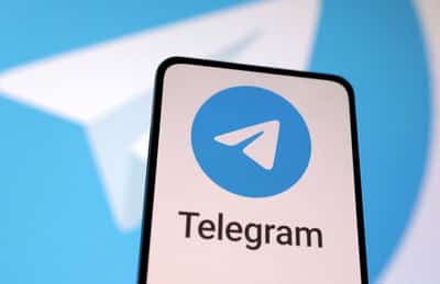 Image for Two Russian regions block Telegram app over security fears