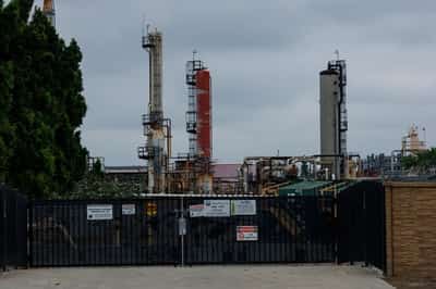 Image for The airline industry's dirty secret: Clean jet fuel failures