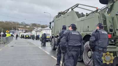Image for Irish police clear fuel protesters from central Dublin after days of gridlock
