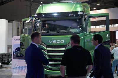 Image for Iveco shares drop 6% after sales to India's Tata, Leonardo
