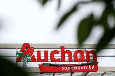 Image for Auchan to sell 19 French supermarkets to Lidl