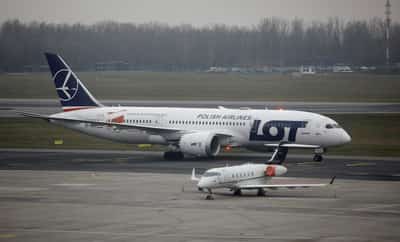 Image for Polish airline LOT signs deal for two Boeing 787-8 Dreamliners