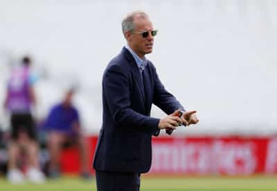 Image for Cricket-Former England chief selector Smith takes over as MCC president