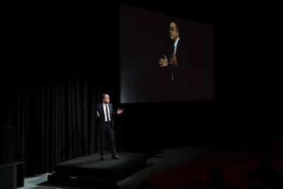 Image for Renault to add cheaper batteries for affordable EVs, says CEO