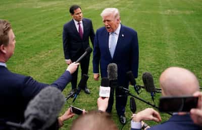 Image for Trump says US getting close to meeting objectives in Iran war