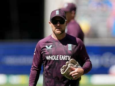 Image for Cricket-McCullum to continue as England head coach, says ECB