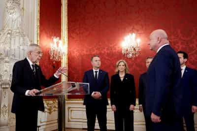 Image for Austria's three-party government takes office, shutting out far right