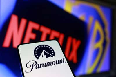 Image for Warner Bros' shareholders likely to hold vote on Netflix deal in March, CNBC reports