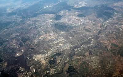 Image for Spanish airlines expand capacity for peak travel season despite fuel concerns