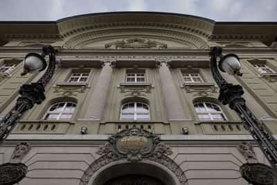 Image for Swiss central bank backs tougher banking regulations for Switzerland