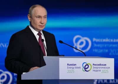Image for Putin speaks on oil, gas, coal and nuclear at Russian Energy Week