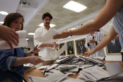 Image for Exit polls show Portugal's centre-right AD ahead in election, no majority