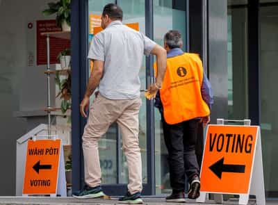 Image for New Zealand introduces law that makes it harder to vote