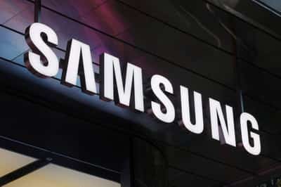 Image for Samsung wins interim licence in UK patent fight with ZTE