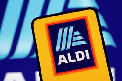 Image for Aldi's workers in UK get 2.5% pay rise