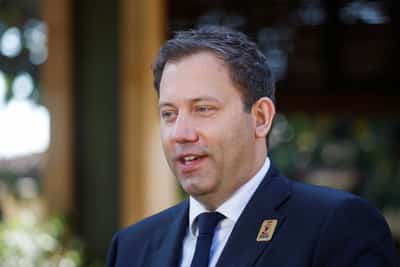 Image for Tariff war must end quickly, German finance minister tells G7 partners