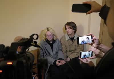 Image for Young Russian street musicians who played anti-Kremlin songs get more jail time