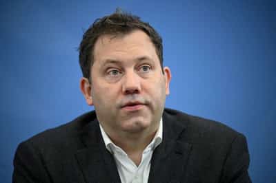 Image for German Social Democrat paper adds to calls for social media curbs for children