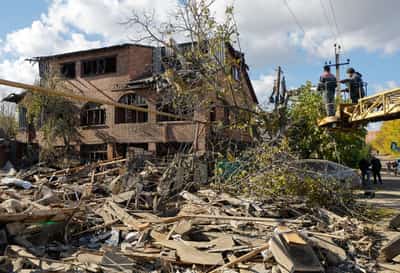 Image for Ukraine says US is increasing pressure for a deal as the midterms loom, NYT reports