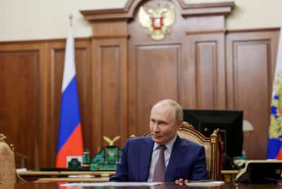 Image for Syria's Sharaa tells Putin he will respect past deals with Moscow