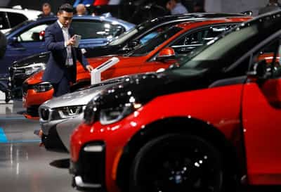 Image for German carmakers in talks with US over possible tariff deal, sources say