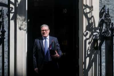 Image for Analysis-Mandelson scandal shatters UK PM Starmer's promise of stable government