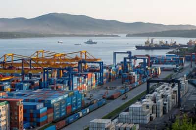 Image for Russian central bank says export outlook to worsen in first quarter