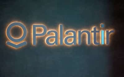 Image for Minneapolis campaigners press Swiss National Bank to dump Palantir investment