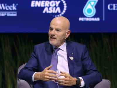 Image for Italian government poised to back new mandate for Eni CEO, sources say