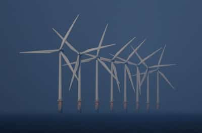 Image for UK's Crown Estate to invest up to 400 million stg in offshore wind