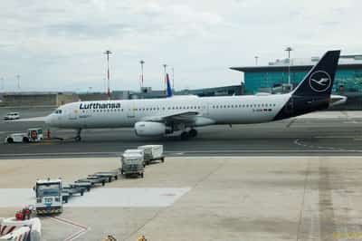 Image for Exclusive-Lufthansa abandons process to buy stake in Spain's Air Europa