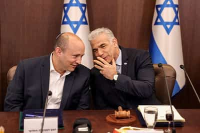Image for Netanyahu's biggest rivals join forces for Israel's next election