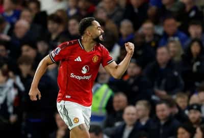 Image for Soccer-Man United boss Carrick hopeful Cunha can return against Liverpool