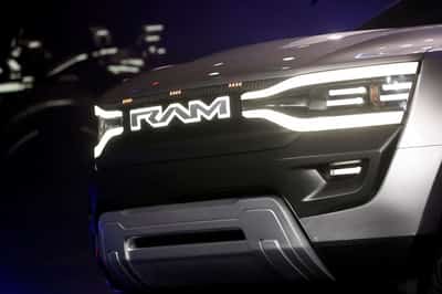 Image for Stellantis close to final scenario on tariffs with US administration, CEO says