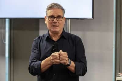 Image for UK's Starmer appeals to voters to reject Reform 'snake oil'