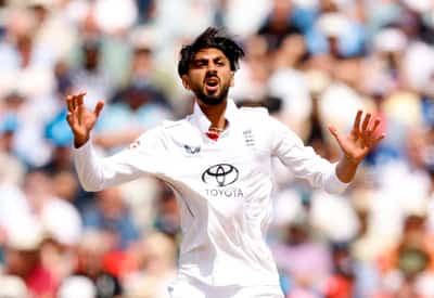 Image for Cricket-England's Bashir, Wood back from injury, Brook named vice-captain in Ashes squad
