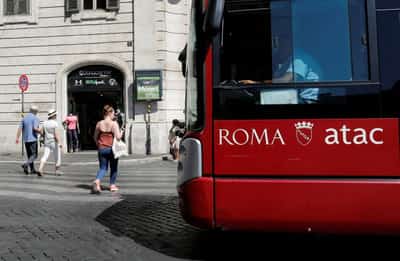 Image for Rome's bus and metro company to offer refunds for poor service