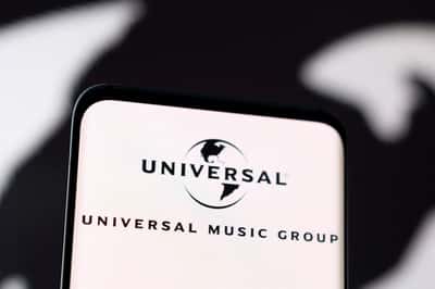 Image for Universal Music posts flat first-quarter revenue as weak dollar weighs