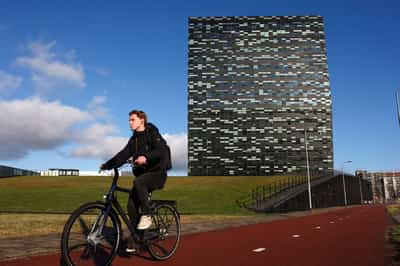 Image for Dutch court orders probe into Nexperia, dealing blow to Chinese parent