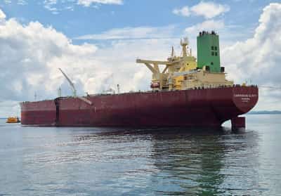 Image for Crude recovers late in session on hopes over US-Hungary meeting