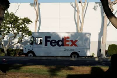 Image for FedEx shares rise as U.S. deliveries, cost cuts drive first-quarter results beat