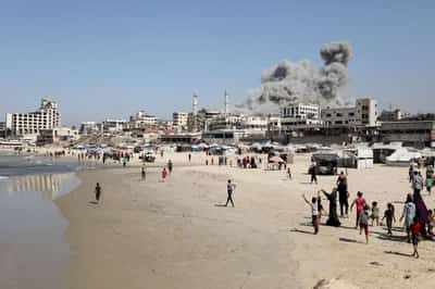 Image for Israel says 'Gaza is burning' as it launches ground assault