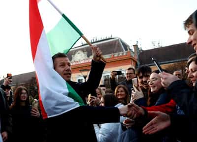 Image for Hungary's opposition Tisza party maintains lead as election nears, poll shows