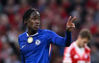 Image for Soccer-England call up Chalobah and Trafford as Gordon and Pope ruled out