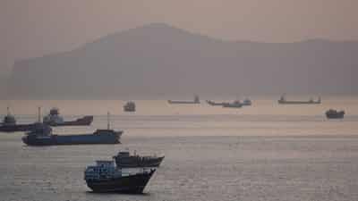 Image for UAE says Iran cannot be trusted over Hormuz, peace efforts at an impasse