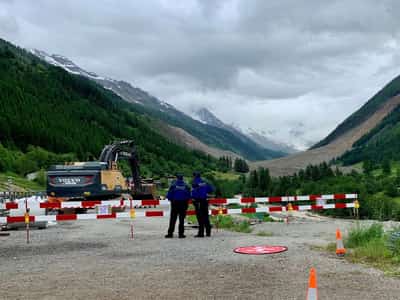 Image for Body found in search of Swiss village buried by glacier debris