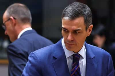Image for Spanish premier Sanchez heads for fourth China visit, risks annoying Trump