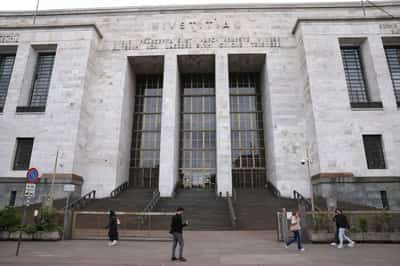 Image for Judge lifts judicial control on two Italian fashion firms in worker exploitation case